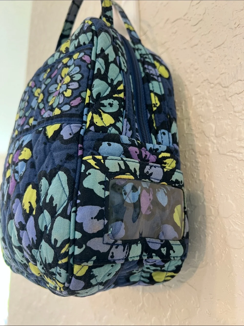 Vera Bradley Lunch Bunch Indigo Pop Quilted Lunch Bag Retired Floral